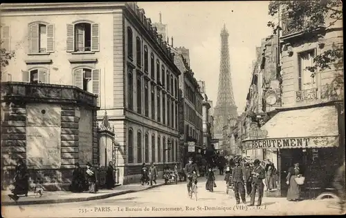 Ak Paris VII., Le Bureau de Recrutement, Rue St. Dominique, Tour Eiffel
