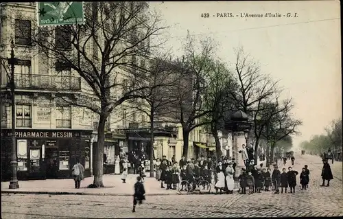 Ak Paris XIII., L'Avenue d'Italie, Pharmacie Messin, Litfaßsäule