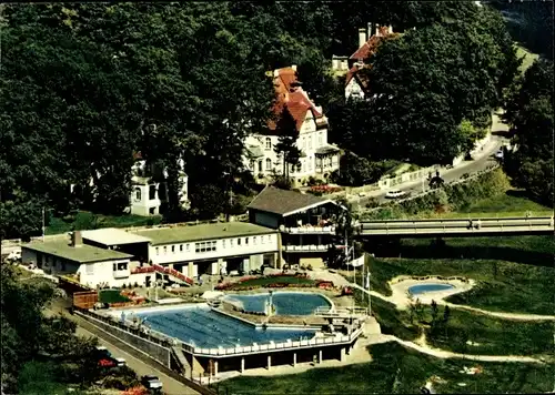 Ak Bad Karlshafen an der Weser, Mineral-Schwimmbad