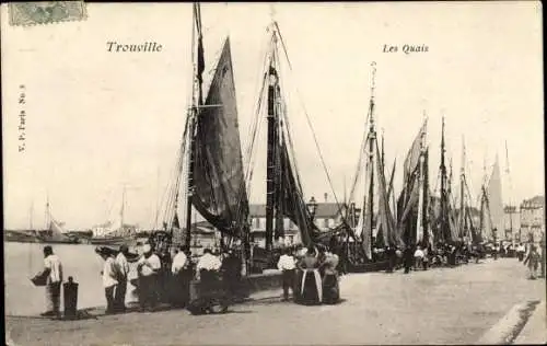 Ak Trouville Calvados, Les Quais