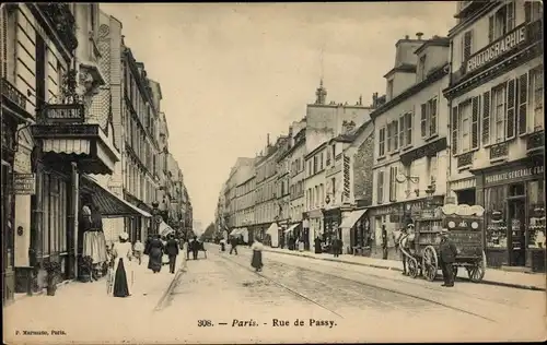 Ak Paris XVI, Rue de Passy, Pferdeomnibus, Boucherie, Photographie, Pharmacie