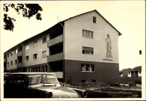 Foto Ak Mannheim in Baden, Blick auf das St. Florian Haus