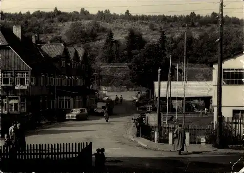 Ak Lugau im Erzgebirge, Straßenpartie