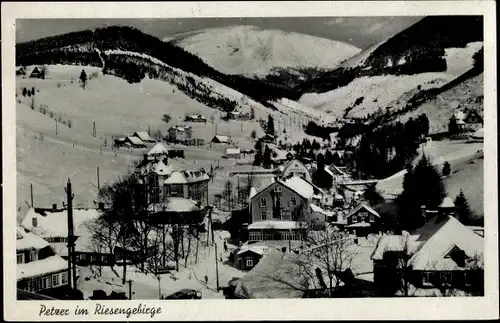 Ak Pec pod Sněžkou Petzer Riesengebirge Region Königgrätz, Ortsansicht, Winter