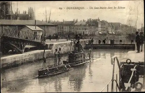 Ak Dunkerque Dünkirchen Nord, Französisches U Boot in der Schleuse, Sous Marin