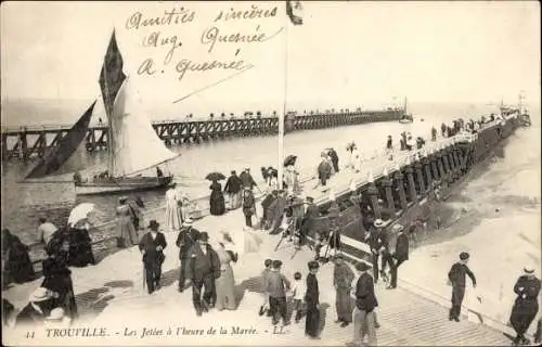 Ak Trouville Calvados, Les Jetees a l'heure de la Maree