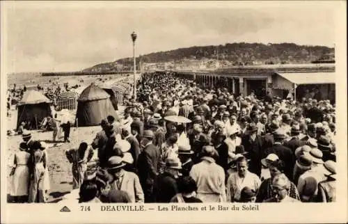 Ak Deauville Calvados, Les Planches et le Bar du Soleil