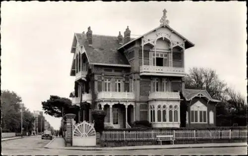 Ak Deauville Calvados, Villa Camelia