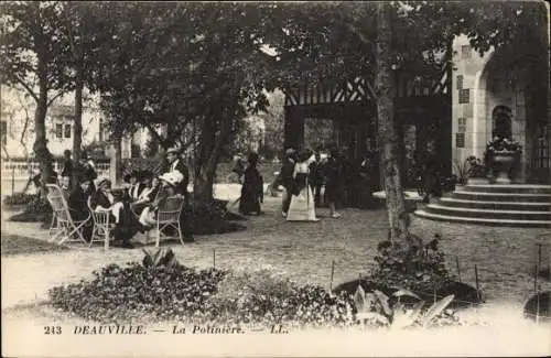 Ak Deauville Calvados, La Potiniere
