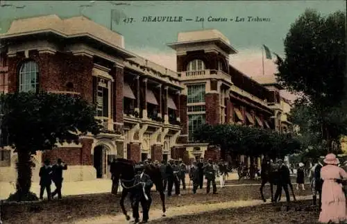 Ak Deauville Calvados, Les Courses, Les Tribunes