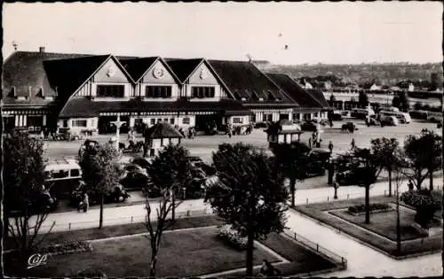 Ak Trouville Deauville Calvados, La Gare