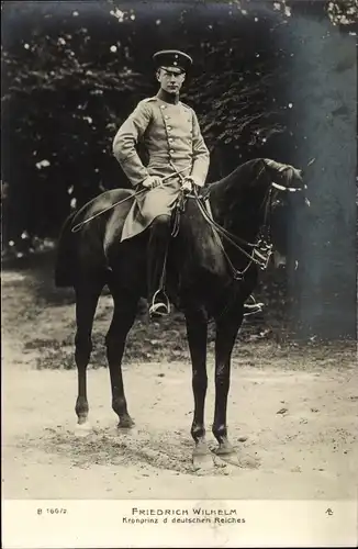 Ak Kronprinz Wilhelm von Preußen, Portrait auf einem Pferd