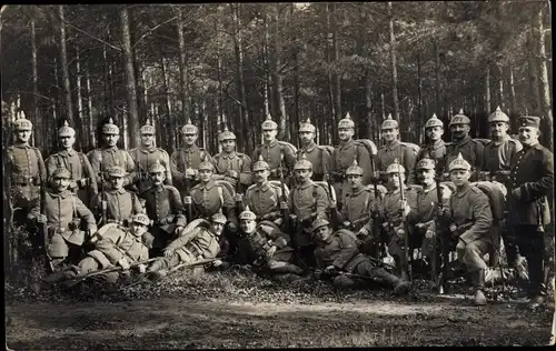 Foto Ak Deutsche Soldaten in Uniformen, 177er, Gruppenbild