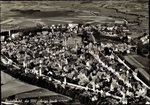 Ak Dinkelsbühl in Mittelfranken, Fliegeraufnahme vom Ort