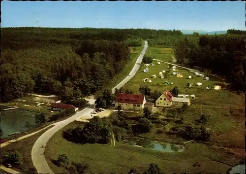 Ak Schillingsfürst in Mittelfranken, Blick auf den Campingplatz mit Umgebung