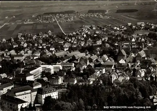 Ak Bad Wörishofen im Unterallgäu, Fliegeraufnahme vom Ort