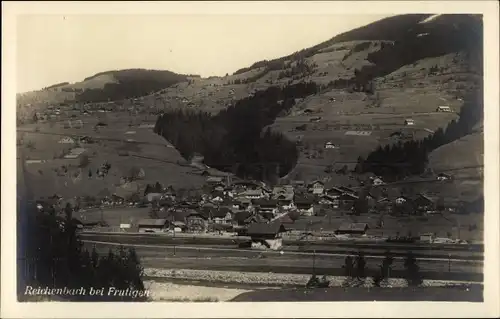 Foto Ak Reichenbach im Kandertal bei Frutigen Kanton Bern, Ortsansicht, Panorama