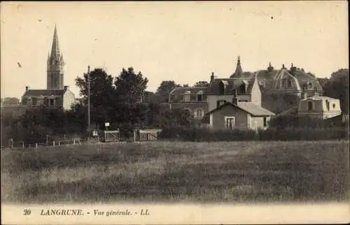 Ak Langrune sur Mer Calvados, vue générale, Ortsansicht, Kirchturm