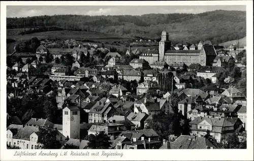Ak Arnsberg Sauerland, Neustadt mit Regierung, Stadtpanorama