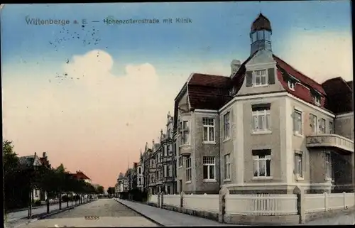 Ak Wittenberge an der Elbe Prignitz, Hohenzollernstraße mit Klinik