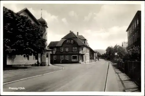 Ak Pressig in Oberfranken, Straßenpartie im Ort