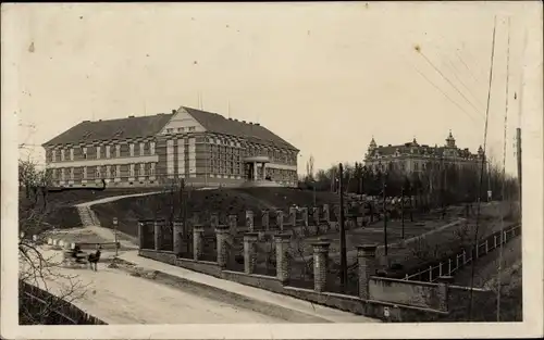 Ak Chrudim Region Pardubice, Teilansicht, Gebäude