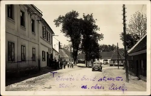 Ak Libějovice Südböhmen, Naves, Straßenpartie, Auto