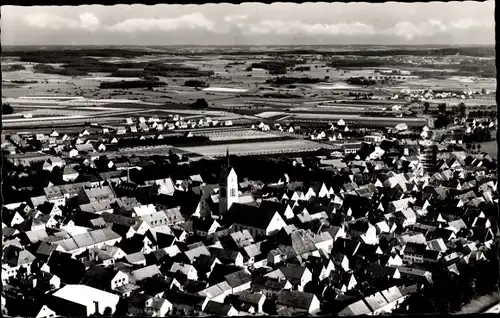 Ak Neustadt an der Donau Niederbayern, Gesamtansicht, Fliegeraufnahme