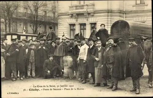 Ak Clichy Hauts de Seine, Crue de la Seine 1910, Poste de Secours, Place de la Mairie