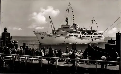 Ak Nordseeheilbad Cuxhaven, Dampfschiff Wappen von Hamburg, HADAG