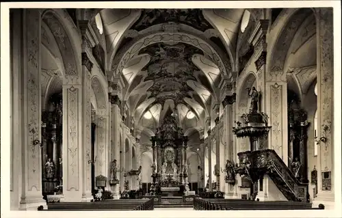 Ak Deggendorf im Bayerischen Wald Niederbayern, kath. Stadtpfarrkirche, Hauptschiff