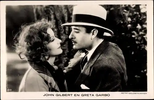 Ak Schauspielerin Greta Garbo und Schauspieler John Gilbert