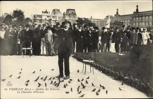 Ak Paris Frankreich, Le Charmeur d'Oiseaux aux Tuileries, Jardin des Tuileries