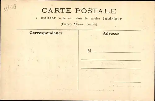 Ak Paris VIII, Paris vécu, aux Champs Elysées, les Promeneurs