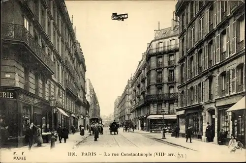 Ak Paris VIII., La Rue Constantinople, Flugzeug