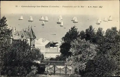 Ak Grandcamp les Bains Calvados, Panorama sur la Mer, Segelboote