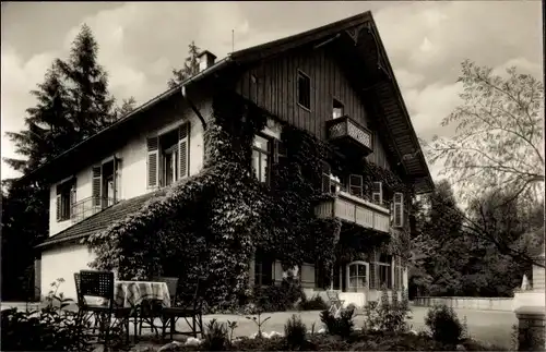 Ak Bayerisch Gmain im Berchtesgadener Land Oberbayern, Kinderheilstätte Haus Datzellehen