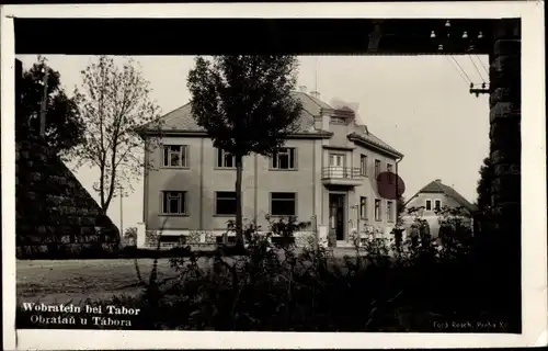 Foto Ak Obrataň Wobratein Region Hochland, Straßenpartie im Ort