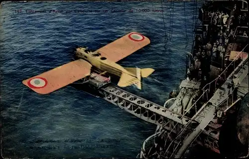 Ak Lancement d'Avion par Catapulte sur un Croiseur, Französisches Kriegsschiff