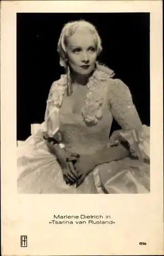 Ak Schauspielerin Marlene Dietrich, Portrait aus Die Zarin von Russland