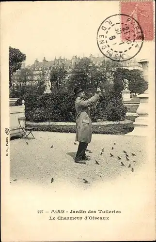 Ak Paris, Jardin des Tuileries, Le Charmeur d'Oiseaux