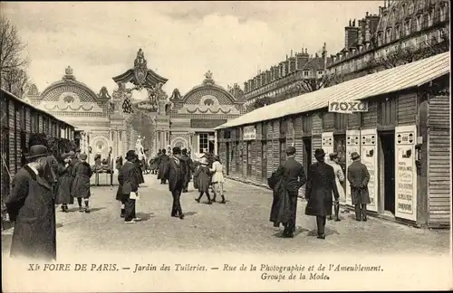 Ak Paris I Louvre, Jardin des Tuileries, XIe Foire de Paris, Photographie, Ameublement, Mode