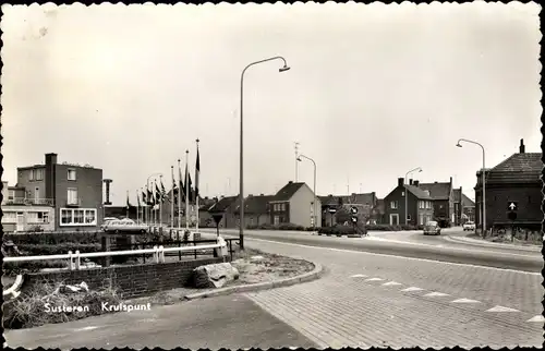 Ak Echt Susteren Limburg Niederlande, Kruispunt, Straßenpartie