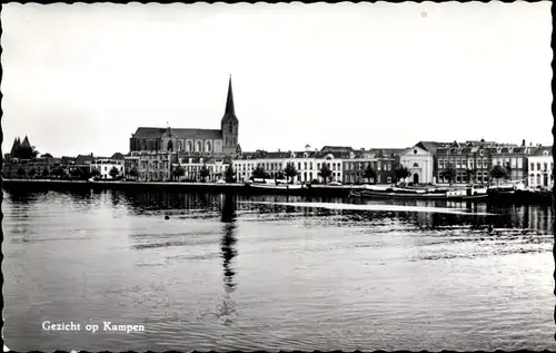 Ak Kampen Overijssel Niederlande, Gezicht op Kampen, Flusspartie, Kirche