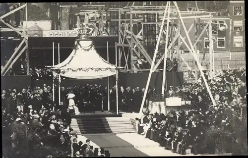 Ak Rotterdam Südholland Niederlande, Menschenmenge, Pavillon, Königin der Niederlande