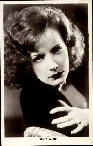 Ak Schauspielerin Greta Garbo, Portrait