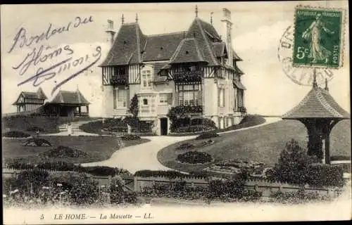 Ak Le Home Calvados, La Mascotte