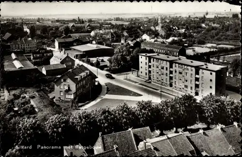 Ak Sittard Geleen Limburg Niederlande, Panorama met flatgebouw