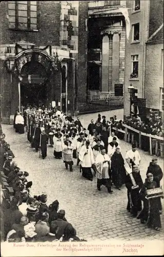 Ak Aachen in Nordrhein Westfalen, Dom, Prozession Schlusstag der Heiligtumsfahrt 1902