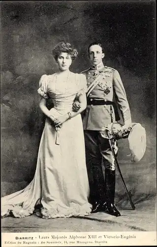 Ak Alphonse XIII, Victoria Eugénie von Battenberg, König Alfons XIII von Spanien, Portrait